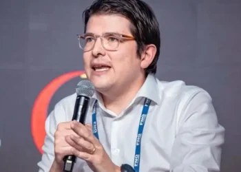 Colombia llora a Miguel Uribe Turbay: líderes políticos condenan su asesinato y rinden homenaje a su legado