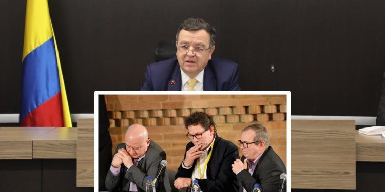 Ausencia de exjefes de las Farc marca audiencia clave en la JEP