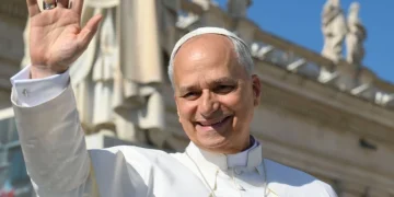 El Papa León XIV eleva su voz: un llamado urgente a la paz desde Castel Gandolfo