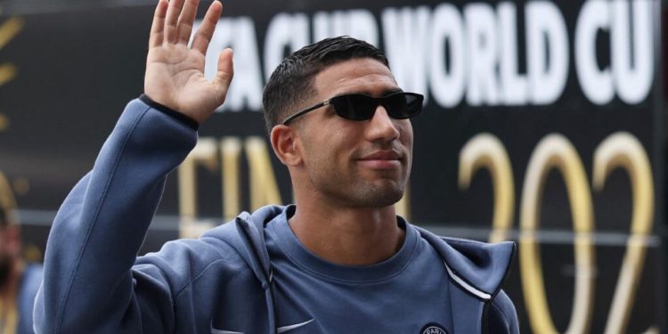 Hakimi agita el vestuario del PSG por el Balón de Oro