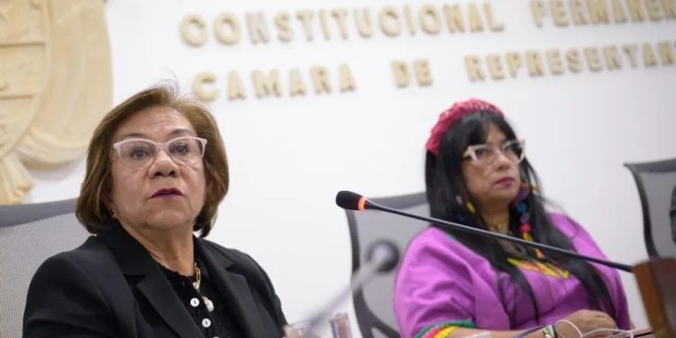 Gobierno Petro propone eliminar el inglés como requisito para ser embajador en Colombia