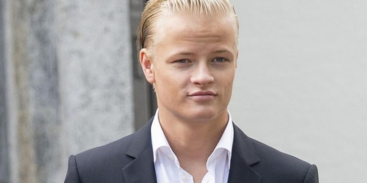 Hijo de la princesa Mette-Marit enfrenta acusación por violación y maltrato en Noruega