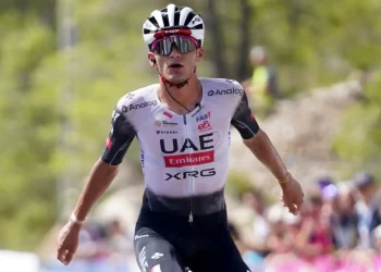 Isaac del Toro conquista la Vuelta a Burgos 2025 tras una etapa final de alta montaña