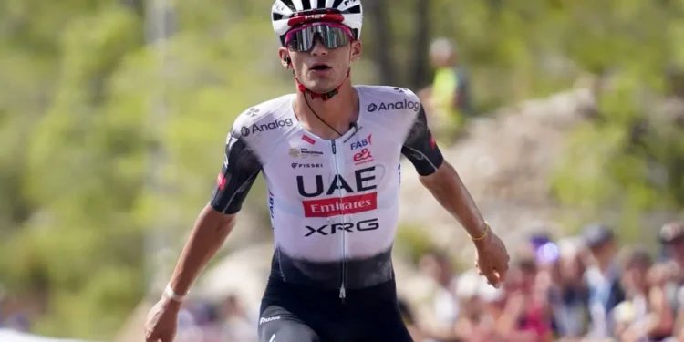 Isaac del Toro conquista la Vuelta a Burgos 2025 tras una etapa final de alta montaña