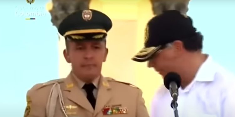 Procuraduría abre investigación a exedecán de la Presidencia de la República por presuntos actos sexuales