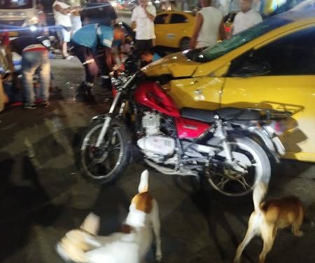 Aparatoso accidente de tránsito en la Cordialidad con carrera 19 en Barranquilla