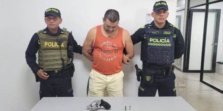 Capturado en Soledad un hombre con arma de fuego en el barrio Villa Estadio