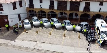 Inicia proceso de extinción de dominio sobre bienes que habrían sido utilizados por una red delictiva para expedir fraudulentamente certificados de conducción