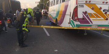 Un viaje sin regreso: joven motociclista muere en trágico accidente en Galapa