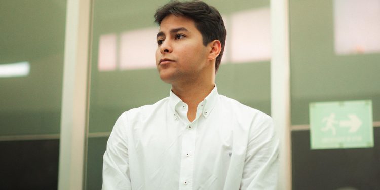 Camilo Torres Villalba anuncia su candidatura al Senado y reordena el tablero político del Atlántico