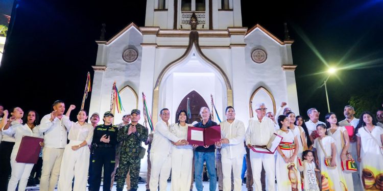 Cámara de Representantes exalta a Malambo con la Ley de los 500 años y condecora al gobernador Eduardo Verano por su liderazgo