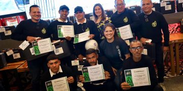 150 hombres barranquilleros se forman en oficios técnicos, gracias a la campaña De la Mano con la Primera