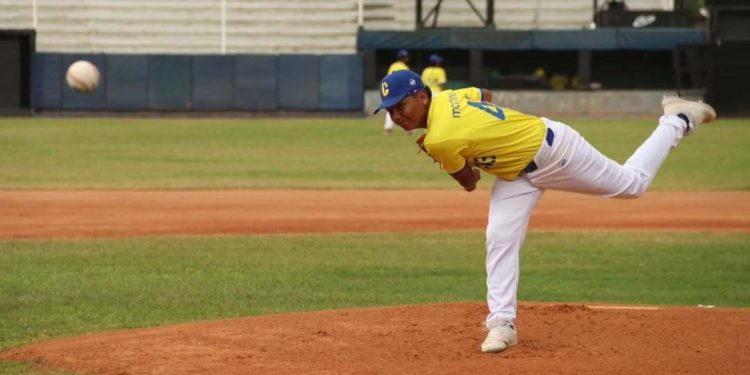 Colombia aplastó a Ecuador y va por el oro en el Panamericano Sub-15