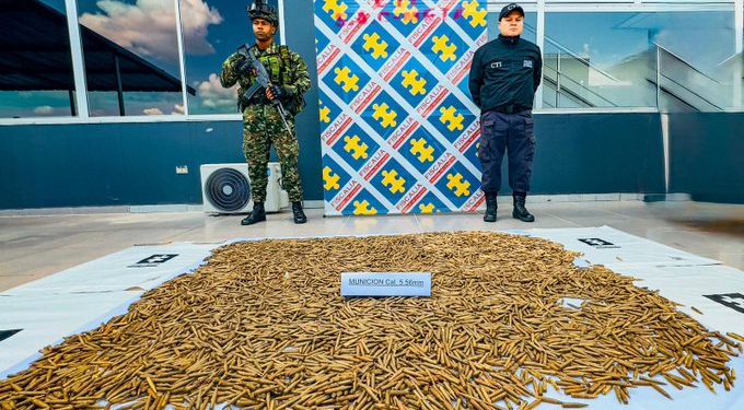 Golpe al Clan del Golfo: Ejército y CTI hallan más de 11 mil cartuchos en depósito ilegal en Meta