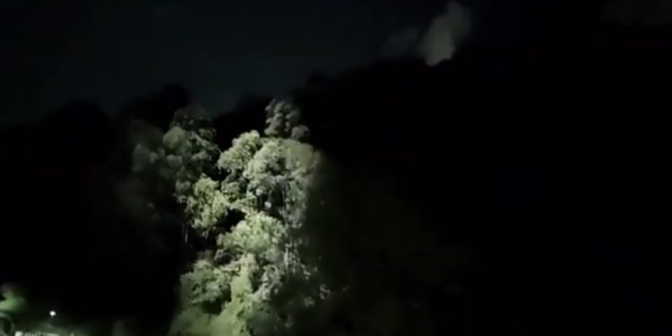 Alcalde de Medellín ofrece $200 millones de recompensa tras atentado contra torre de energía