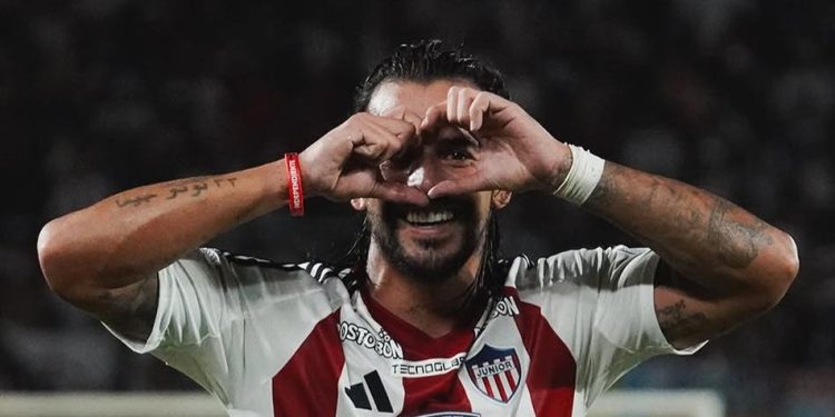 “Quise asegurar el penal, pero salió mal”: Javier Báez se reivindicó con gol