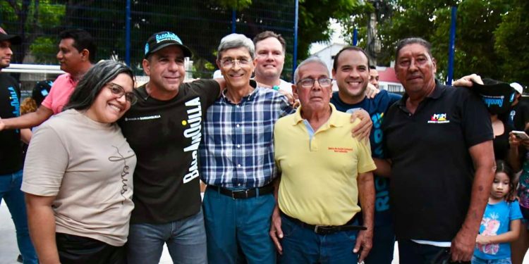 Alcalde Char inicia obras de cancha en 7 de Abril y parque en San Salvador