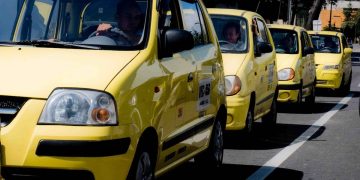 AMB avanza en la evaluación de oferentes para implementar el taxímetro en Barranquilla