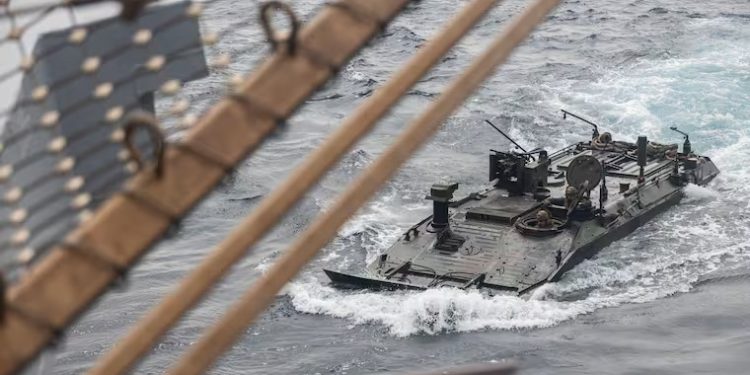 Marines de EE. UU. realizan entrenamientos en Puerto Rico en medio de tensiones con Venezuela