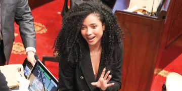 Icfes aclara que datos sobre pruebas de la viceministra Juliana Guerrero no son oficiales y anuncia investigación