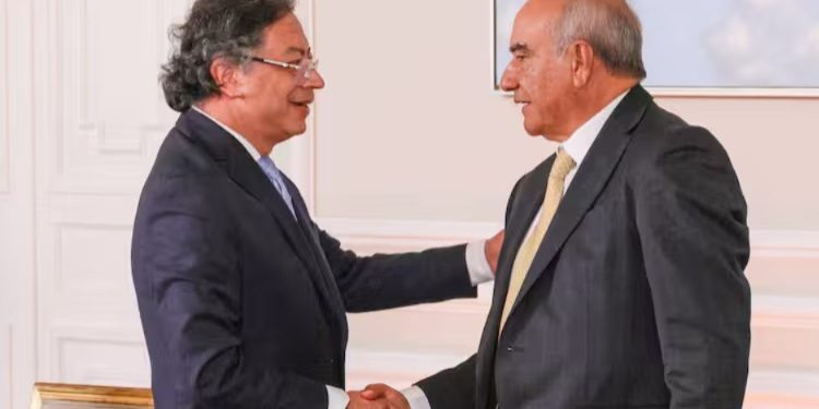 Consejo de Estado admite nueva demanda contra elección de Héctor Carvajal como magistrado de la Corte Constitucional