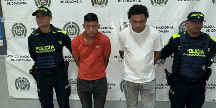 Capturan a dos hombres por receptación y recuperan vehículo robado en Barranquilla