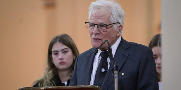 Miguel Uribe Londoño acusa a Petro de incitar al odio y anuncia acciones legales