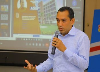 Rector Danilo Hernández destaca logros de gestión y presenta propuestas para un nuevo periodo en la Universidad del Atlántico