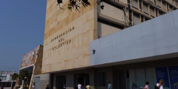 Gobernación del Atlántico emprenderá acciones legales contra Transporbaq por incumplimientos en transporte al personal de salud