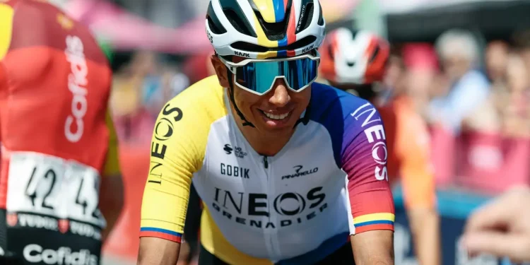 Egan Bernal brilla en la Vuelta: Triunfo en la etapa 16 tras final inesperado