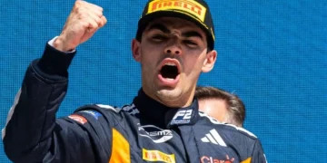 Sebastián Montoya se aferra al Top 10 en la Fórmula 2