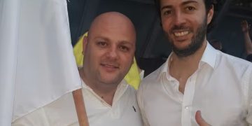 Fiscalía revela chats del hermano de Daniel Quintero sobre presunta manipulación de contratos en Medellín