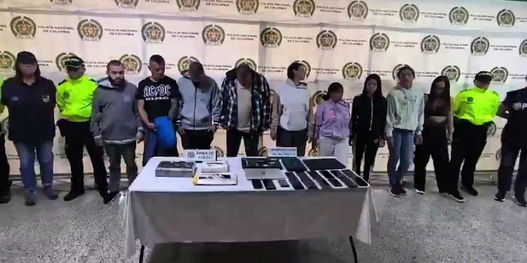 Desarticulan red transnacional de trata de personas que captaba mujeres en Medellín y Cali con falsas ofertas laborales