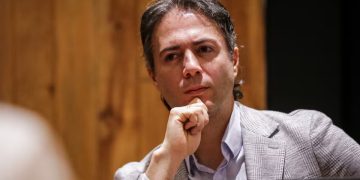 Daniel Quintero queda fuera del camino presidencial: ley le impide aspirar en 2026 tras participar en la consulta del Pacto Histórico