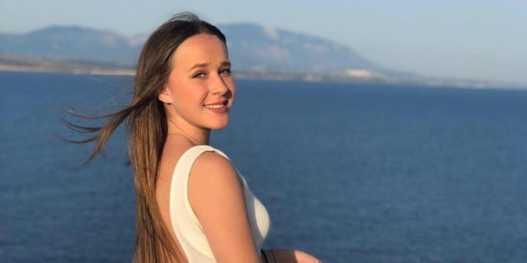 Mortal celebración: joven murió tras aceptar peligroso “reto de licor” en Cali