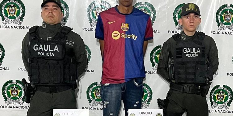 Alias “El Negro” cayó en Las Palmas: dinero y celular incautados en operativo