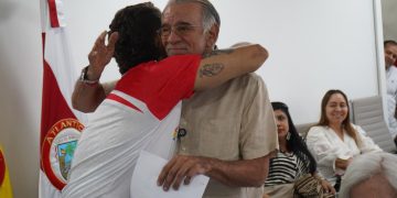 Gobernador Verano impulsa el sueño olímpico de Cristian Ortega con una bicicleta de alta tecnología