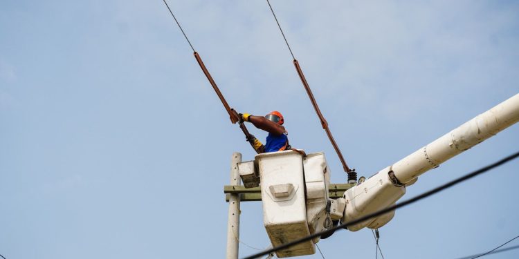 Estos sectores en Barranquilla estarán sin servicio de energía este lunes por adecuaciones eléctricas de Air-e
