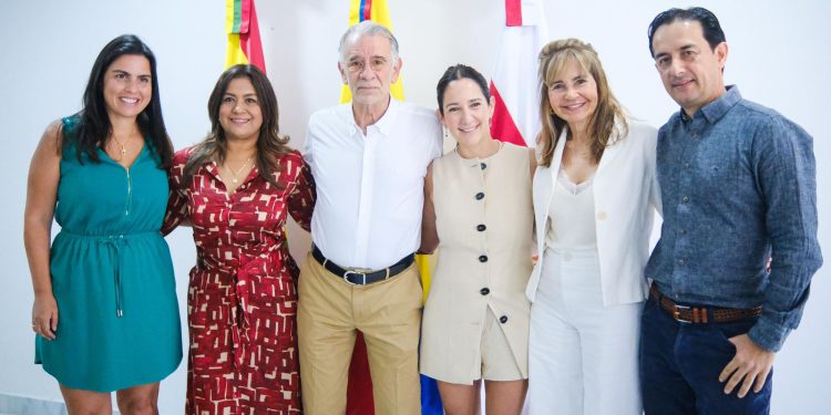 Atlántico le apuesta al futuro: 3.442 estudiantes se forman en programación y tecnología con Crack The Code