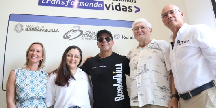 Distrito y Riwi siguen impulsando el talento joven de Barranquilla