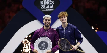 Sinner borra a Alcaraz y le devuelve el golpe en el ‘Six Kings Slam’