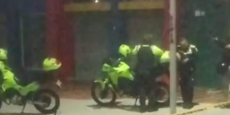 Motociclista muere y su novia queda herida tras accidente en La Cordialidad