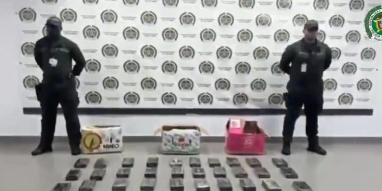 Golpe al narcotráfico: decomisan 94 kilos de cocaína en San Andrés en vuelo procedente de Cartagena