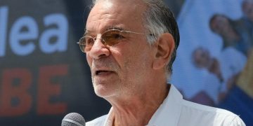 Gobernador Eduardo Verano reporta tranquilidad en la jornada electoral en las Universidad del Atlántico