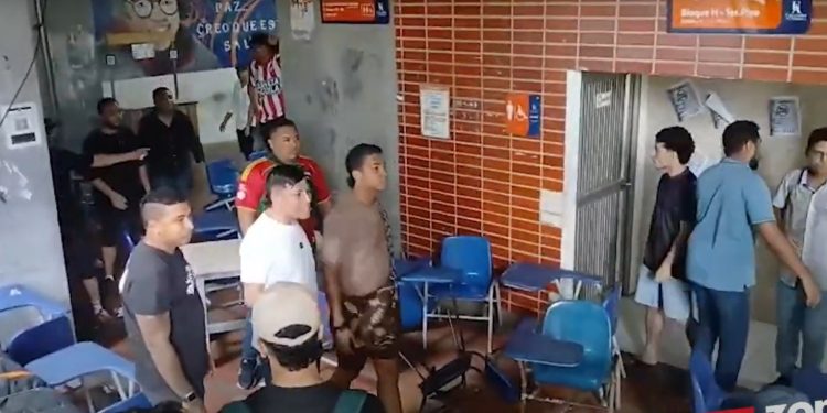 Tensión en la UniAtlántico: rector pide “bajar la temperatura” tras choques entre estudiantes