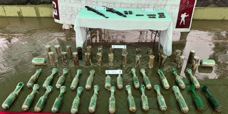 Ejército asesta duro golpe al ELN en Nariño: hallan depósito ilegal con armas y explosivos