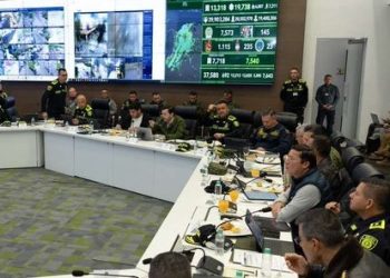 Registrador Hernán Penagos dirige el Puesto de Mando Unificado para garantizar transparencia en las elecciones