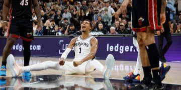 Wembanyama lidera un inicio histórico en la NBA