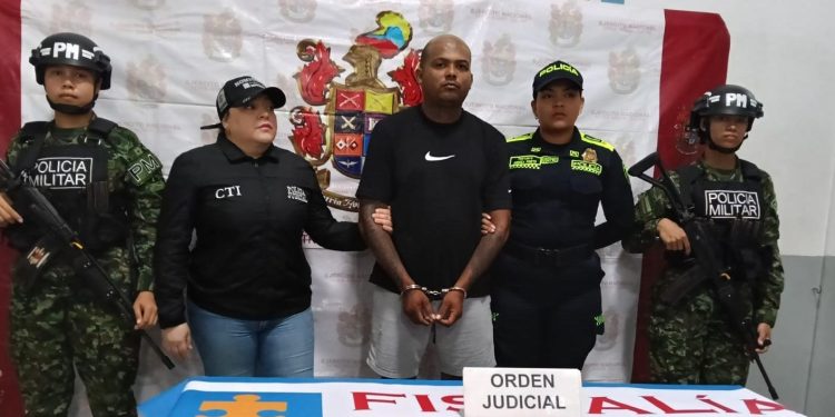 Capturado hombre por feminicidio de su expareja Kelly De Arco