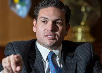 Propuestas y críticas del precandidato presidencial Juan Carlos Pinzón